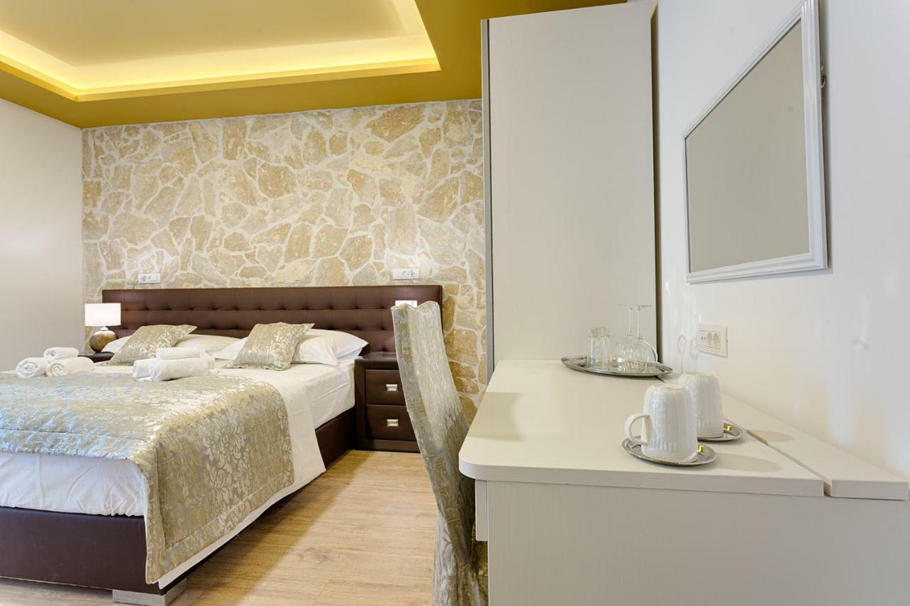 Luxury Rooms Floramye (Adults Only) Split Extérieur photo